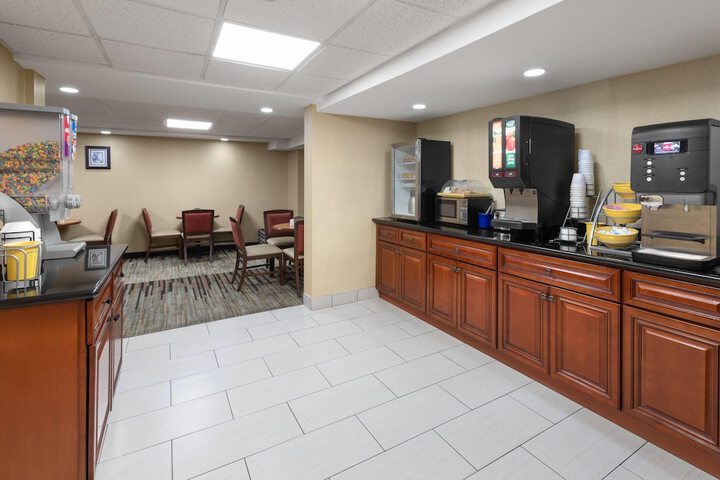 Days Inn by Wyndham Dumfries Quantico