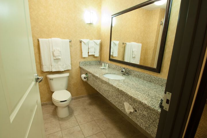 Room 19 of 40