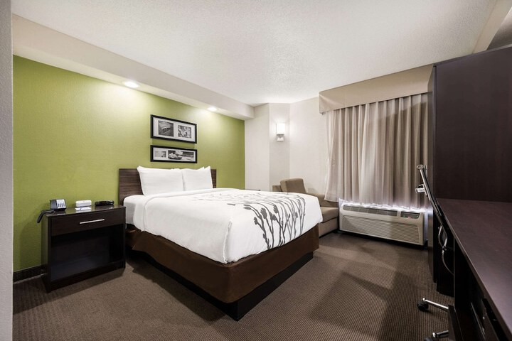 Room 31 of 37