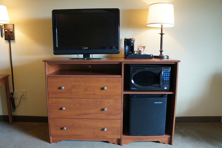 Room 30 of 61