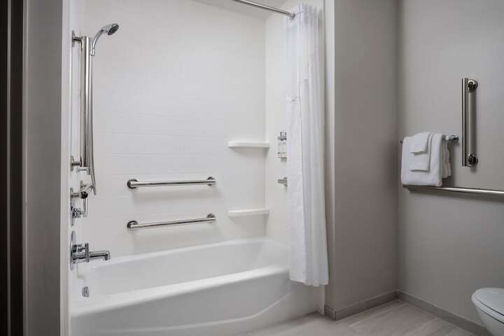 Room 52 of 78