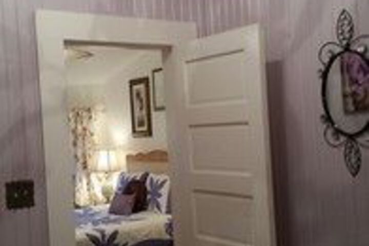 Haiku Plantation Inn Bed & Breakfast