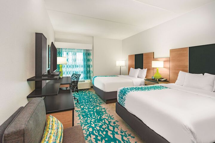 La Quinta Inn & Suites by Wyndham Cleveland near Lee Univ