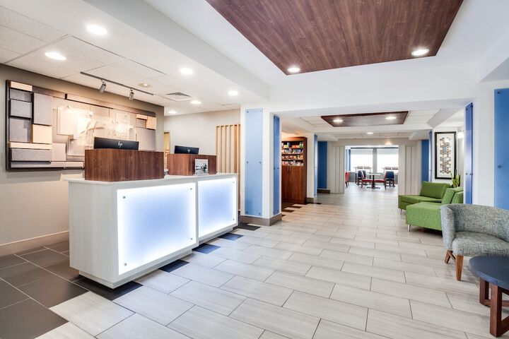 Holiday Inn Express Hotel & Suites Clewiston by IHG