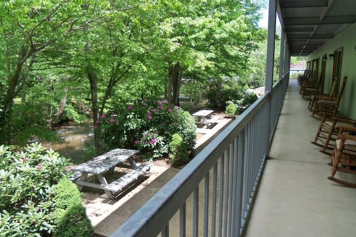 Terrace/Patio 32 of 38