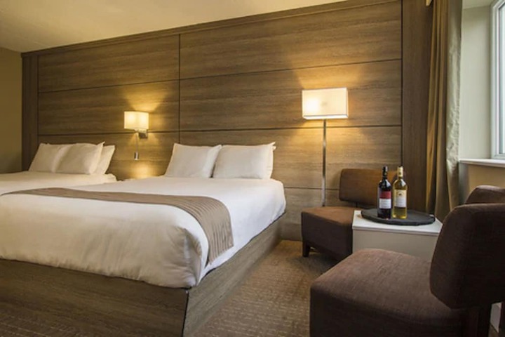 Room 21 of 62