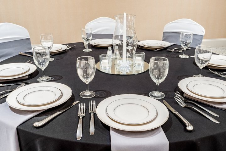 Holiday Inn Lafayette-City Centre by IHG