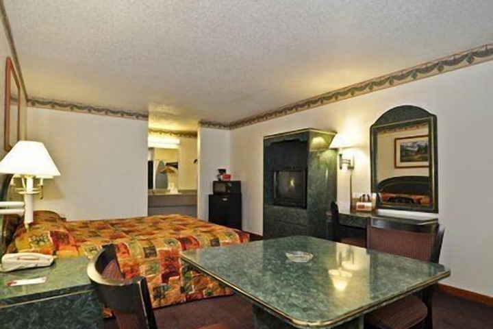 Room 31 of 41