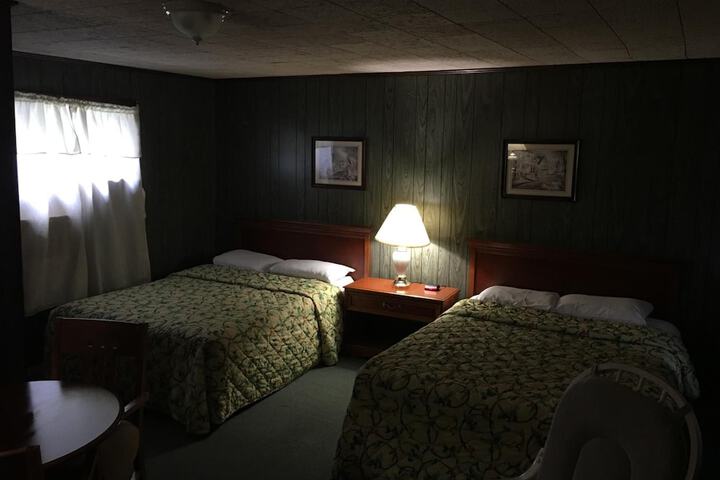 Room 17 of 54