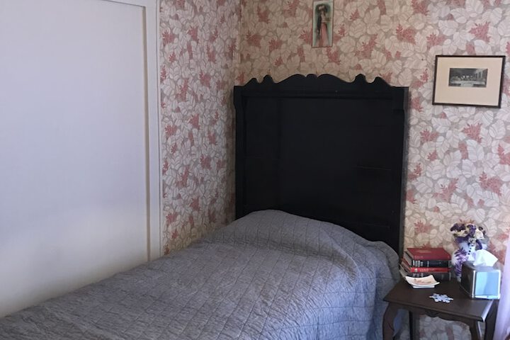 Room 38 of 79