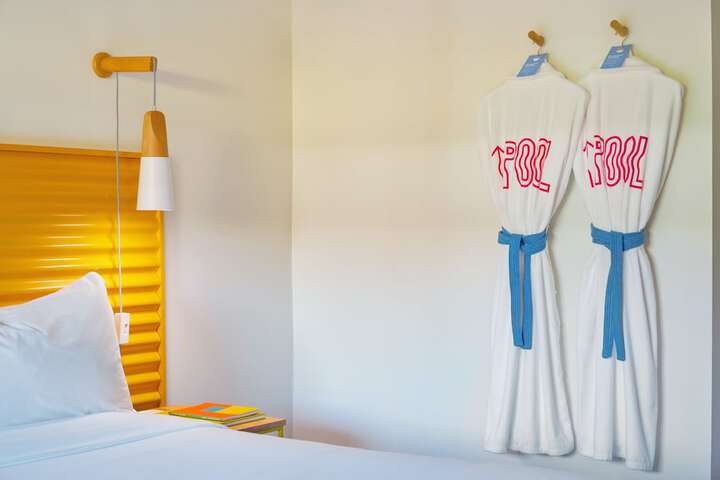 Room 45 of 87