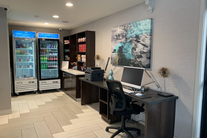 Business Center 24 of 24