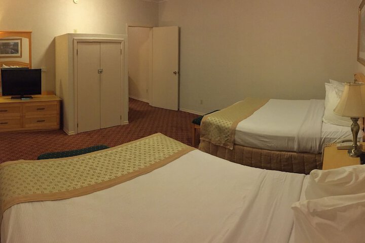 Room 39 of 54