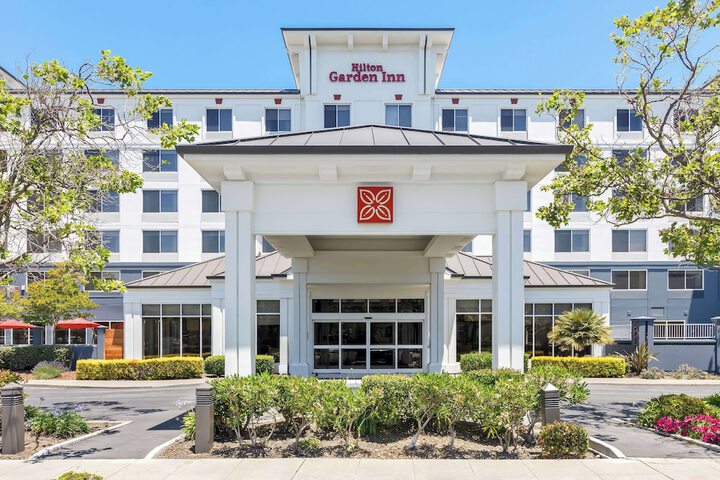 Hotel 3 of 42