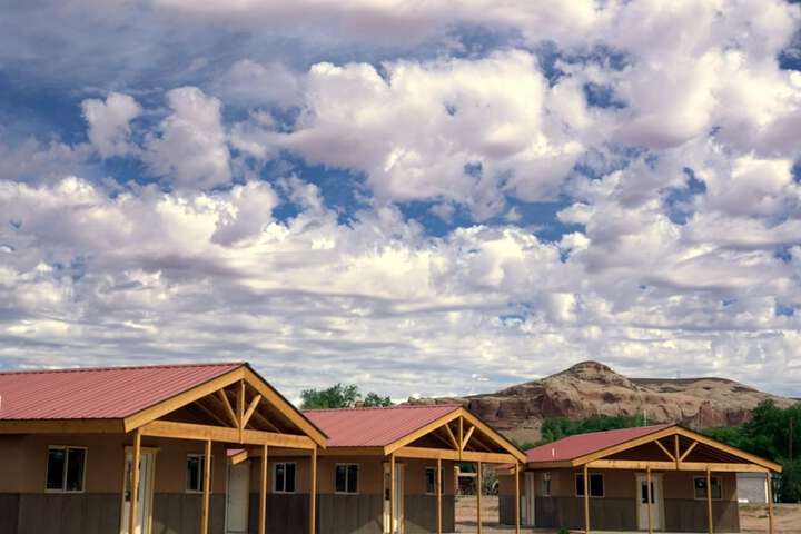 Bluff Gardens Cabins