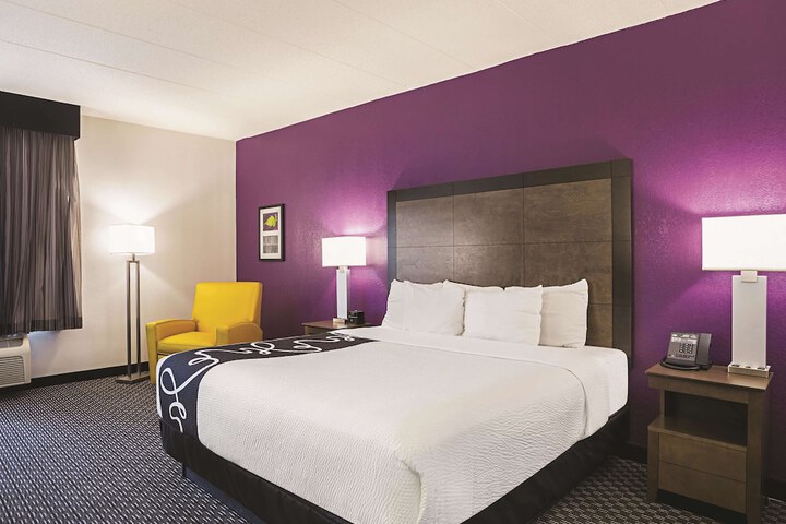 La Quinta Inn & Suites by Wyndham Atlanta Conyers