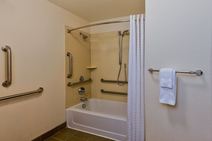 Room 21 of 24