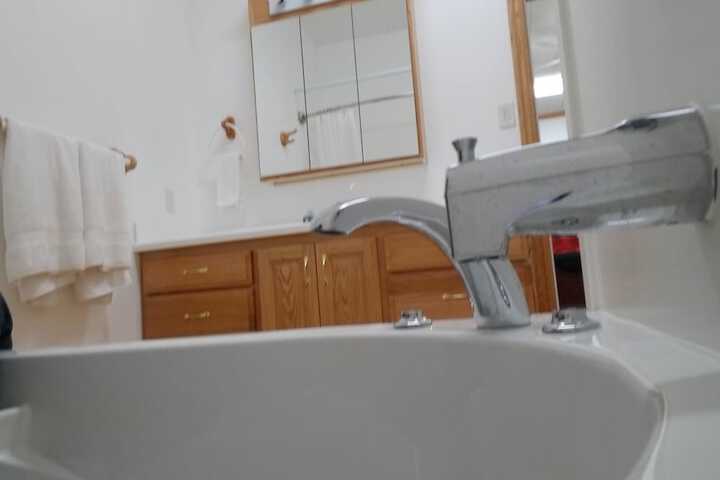 Room 28 of 71
