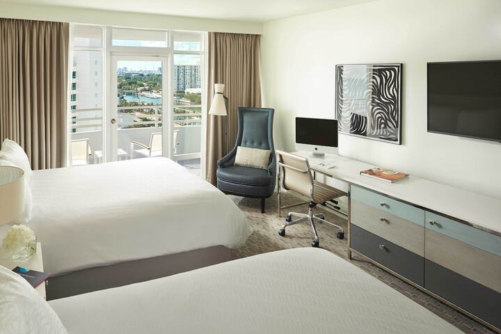 Fontainebleau Miami Beach