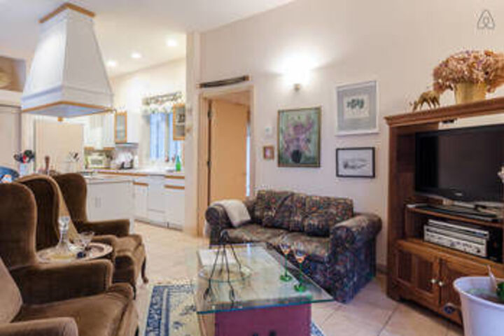 Auberge de Seattle French Country Inn