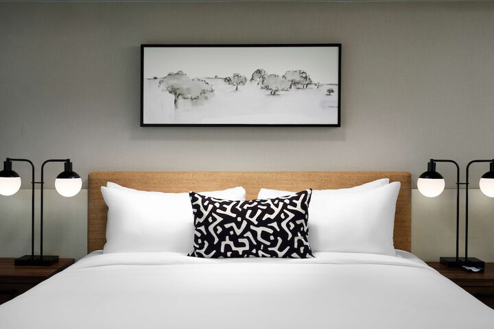 Sonesta Irvine John Wayne Airport