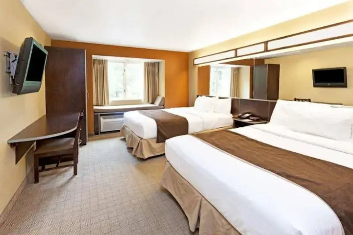 Microtel Inn & Suites Woodstock