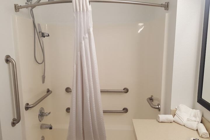 Country Inn & Suites by Radisson Bryant (Little Rock), AR