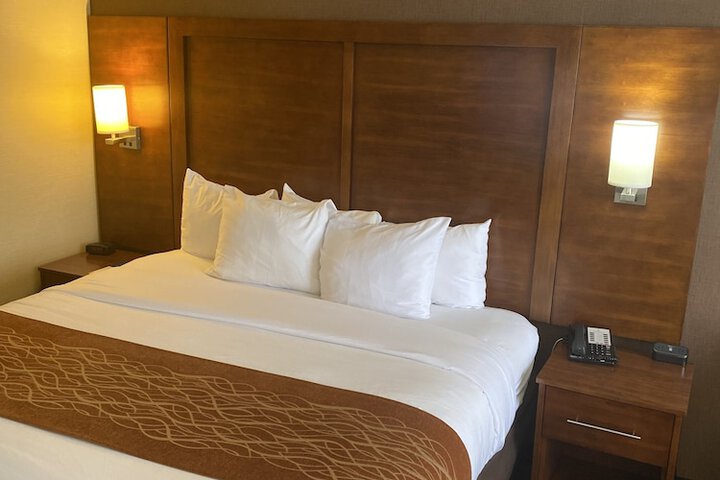 Room 10 of 23