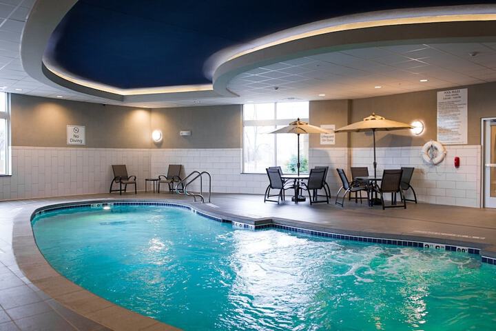 Pool 4 of 30