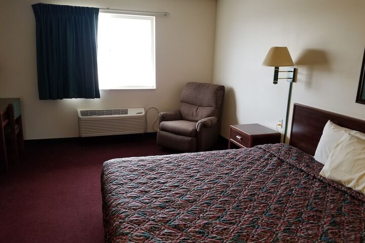 Room 163 of 232