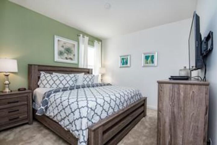 SPACIOUS 10 Bedroom Holiday home by Follow the sun vacation Rentals