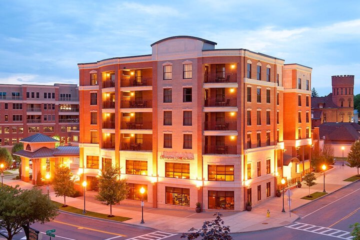 Hampton Inn & Suites Saratoga Springs Downtown
