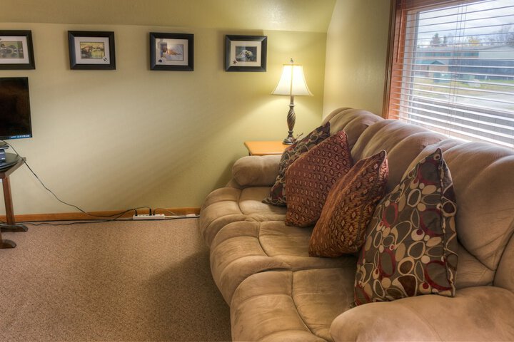 Room 6 of 25