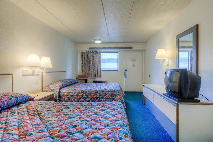 Room 29 of 47