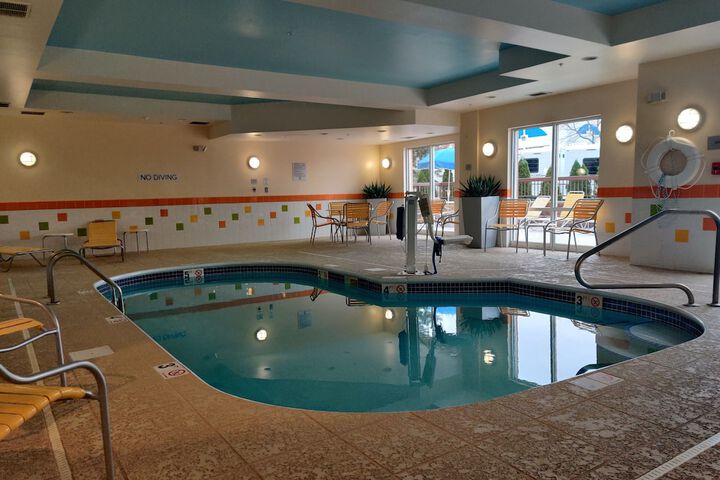 Pool 4 of 53