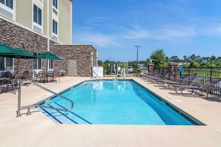Pool 5 of 34