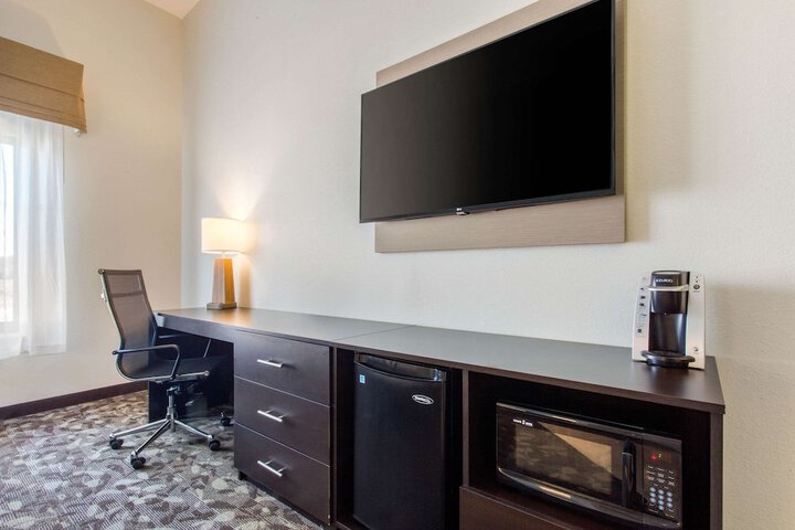 Sleep Inn & Suites Middletown - Goshen