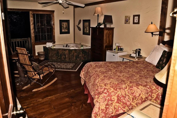 The Overlook Inn