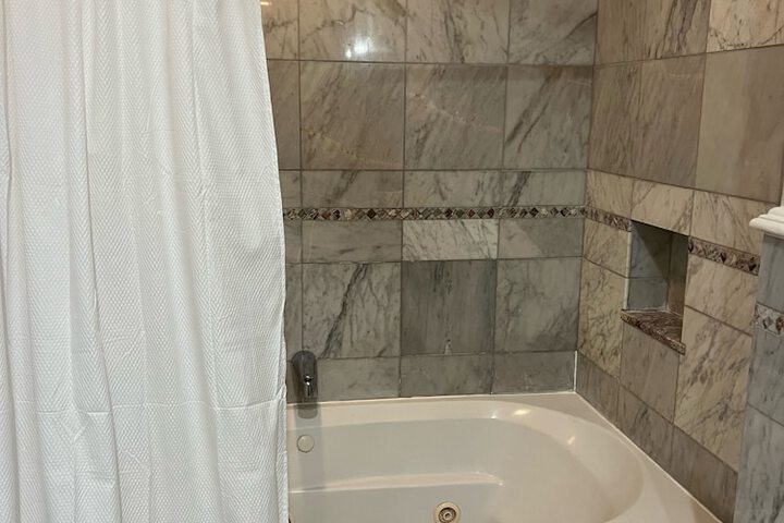 Heron House - Adult Only