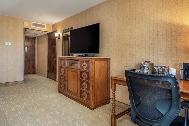Lake Arrowhead Resort and Spa