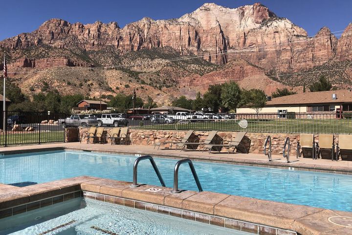Pool 4 of 84