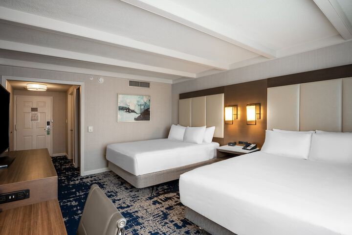 Crowne Plaza Albany - The Desmond Hotel by IHG