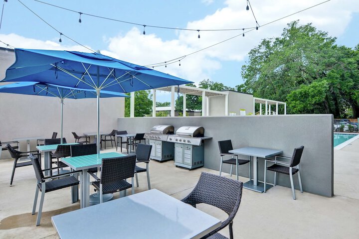 Terrace/Patio 53 of 55