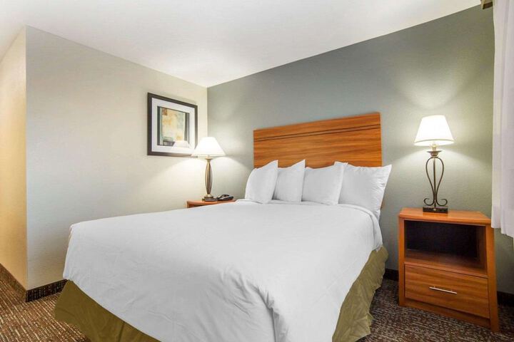 Room 15 of 35