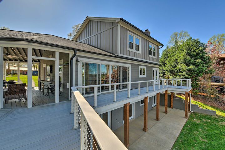 Riviera Paradise W / Private Dock! 4 Bedroom Home by RedAwning