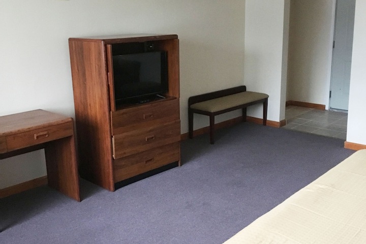 Room 11 of 20