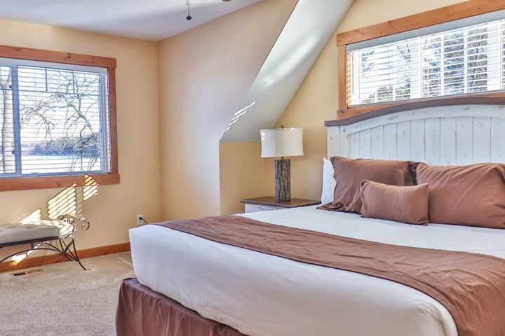 Room 10 of 42