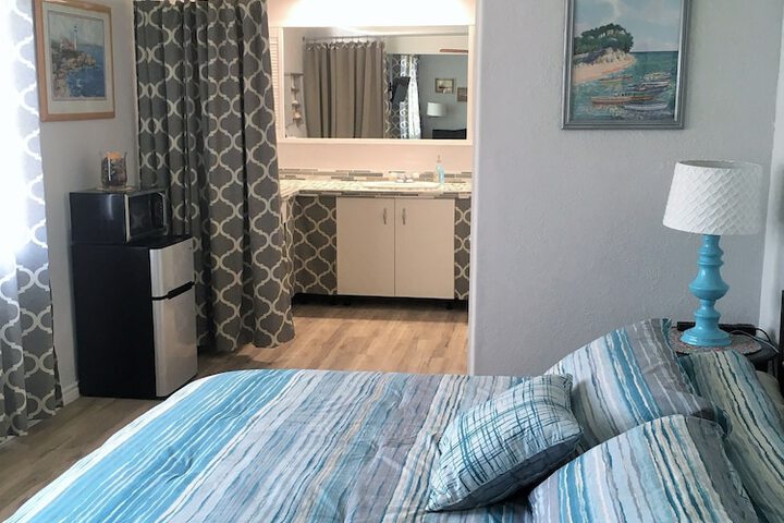 Room 59 of 182