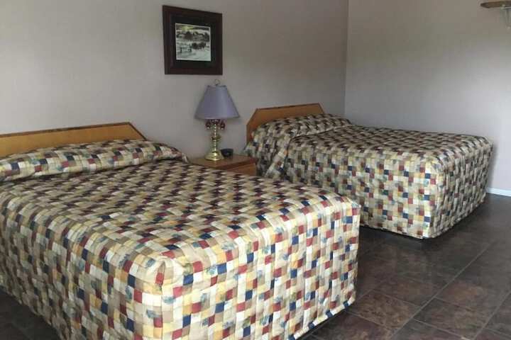 Room 13 of 25