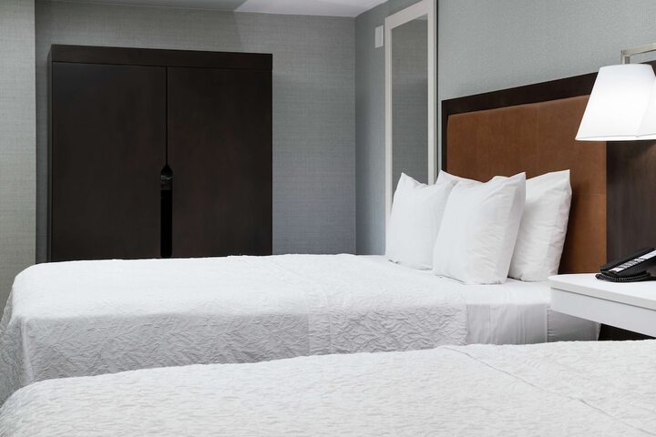 Hampton Inn & Suites Memphis-Beale Street